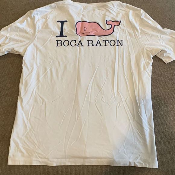 3 Vineyard Vines tshirts - Picture 5 of 11